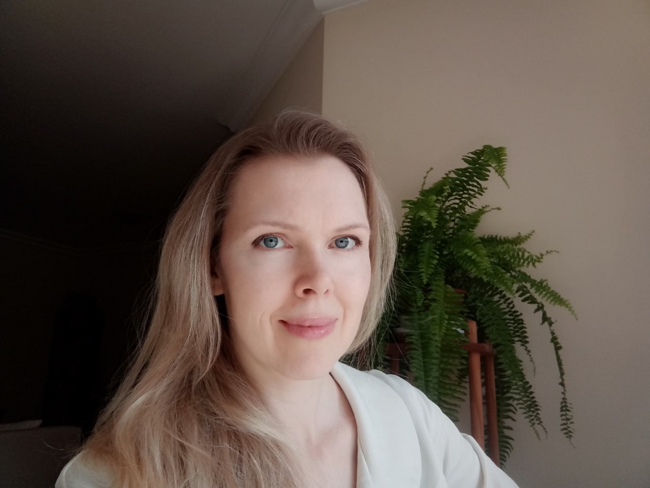Лена Сеник